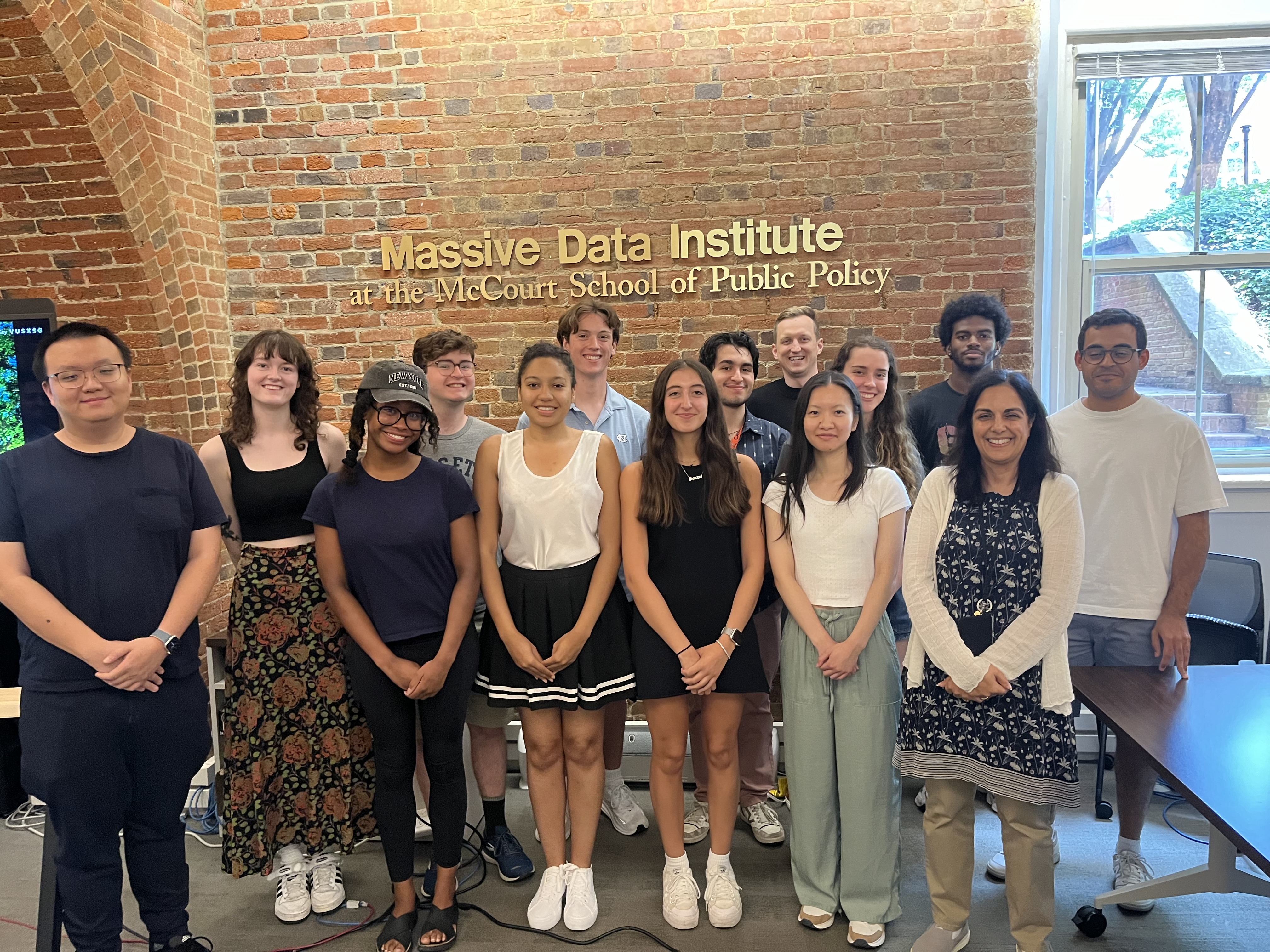Group photo of all of the MDI students conducting summer research at MDI